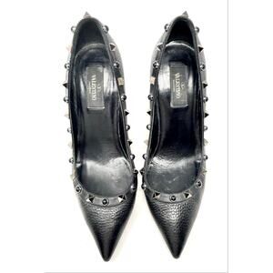 Valentino Garavani Rockstud Pumps Black Leather Studded Heels 37